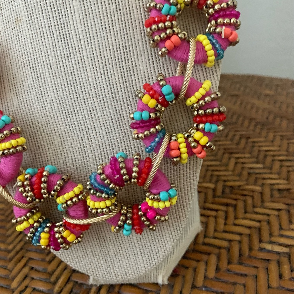 NWT Natasha Whimsical Candy Pink Gold Beaded Necklace - Picture 2 of 7